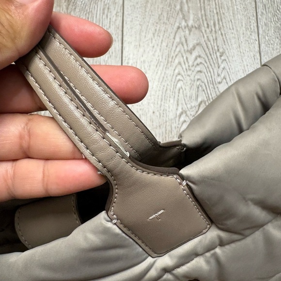 Tory Burch Ella puffer Tote Bag - Picture 6 of 14